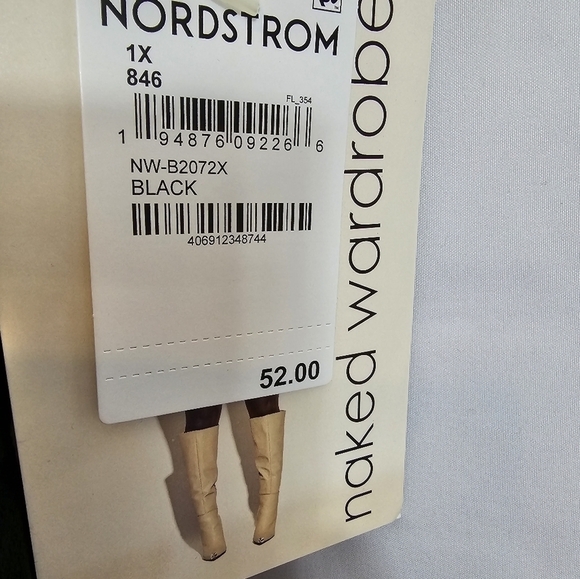 Naked Wardrobe sleeveless size 1X black low-cut V-neck bodysuit NWT - Picture 5 of 6